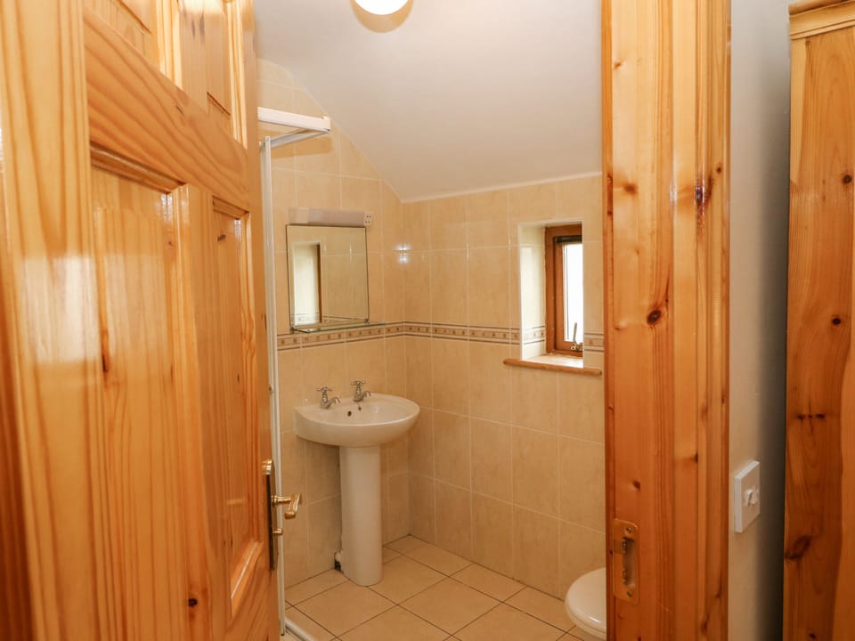 14 Sneem Leisure Village Cottage in County Kerry