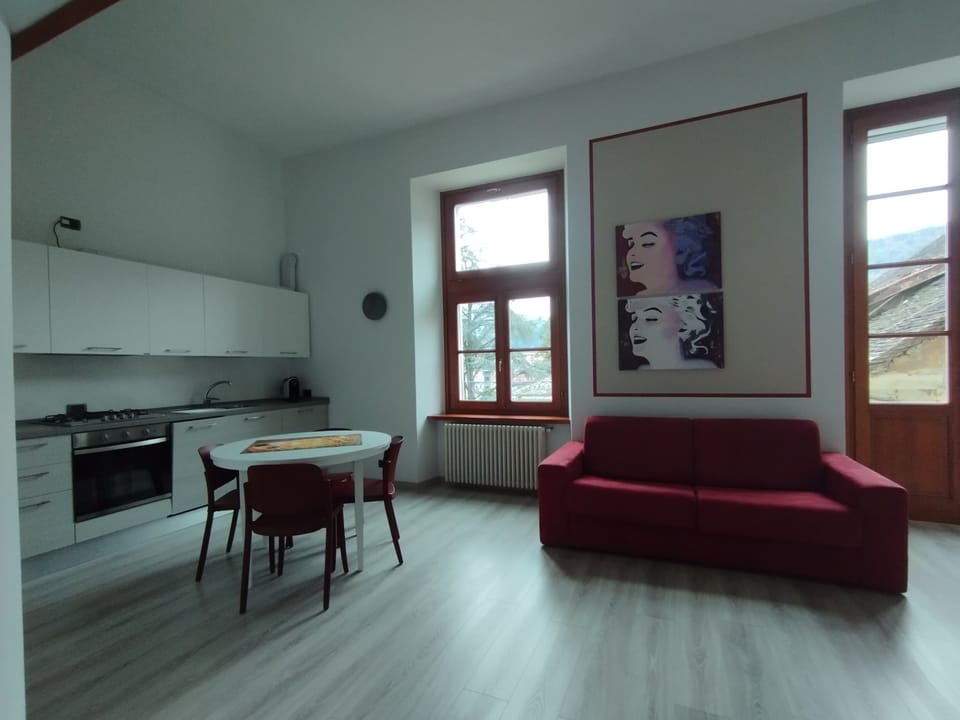 Apartment | Private kitchen | Electric kettle