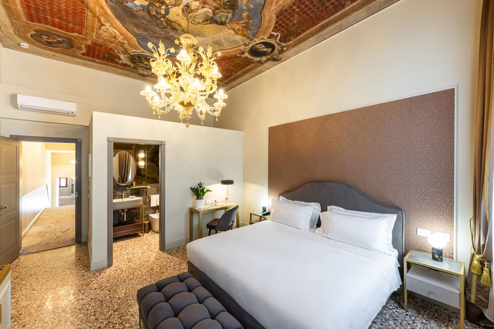 Junior Studio Suite | Premium bedding, down comforters, minibar, in-room safe