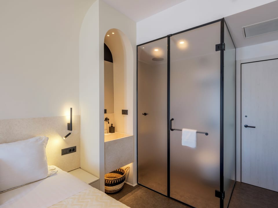 Premium bedding, memory foam beds, minibar, in-room safe