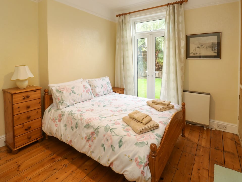 Tidal Reach Cottage in Paignton