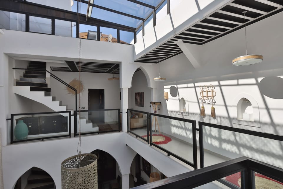 Family Villa, 3 Bedrooms, Pool View | Living area