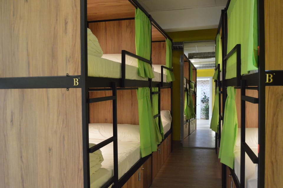 Comfort Shared Dormitory, Women only | Soundproofing, free WiFi, bed sheets