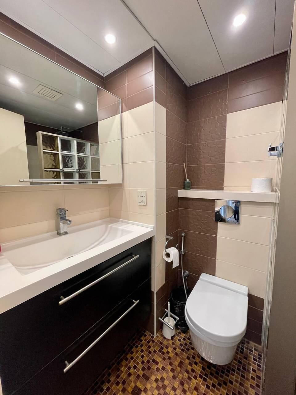Royal on the Sea Apartment in Netanya