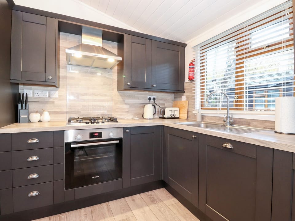 Fridge, dishwasher, electric kettle, toaster