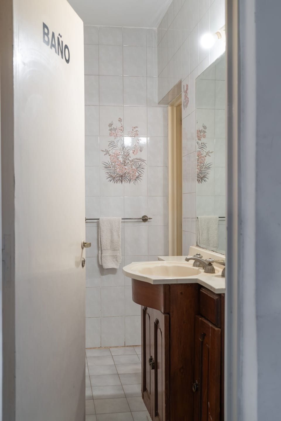 Standard Room | Bathroom | Bidet, towels, shampoo, toilet paper
