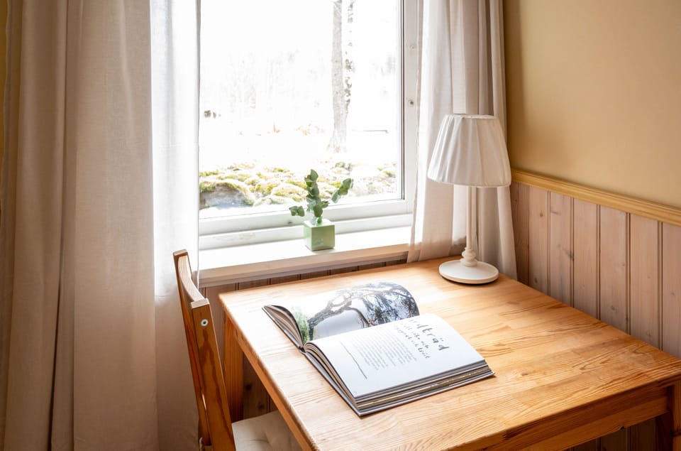 Individually decorated, individually furnished, free WiFi, bed sheets