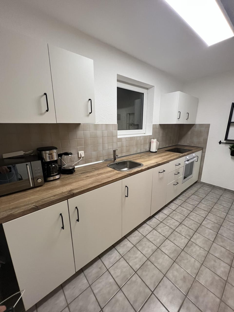 Apartment | Private kitchen | Fridge, microwave, oven, stovetop
