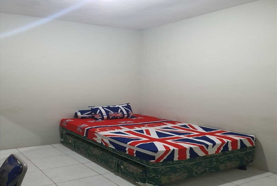 Standard Double Room | Free WiFi, bed sheets