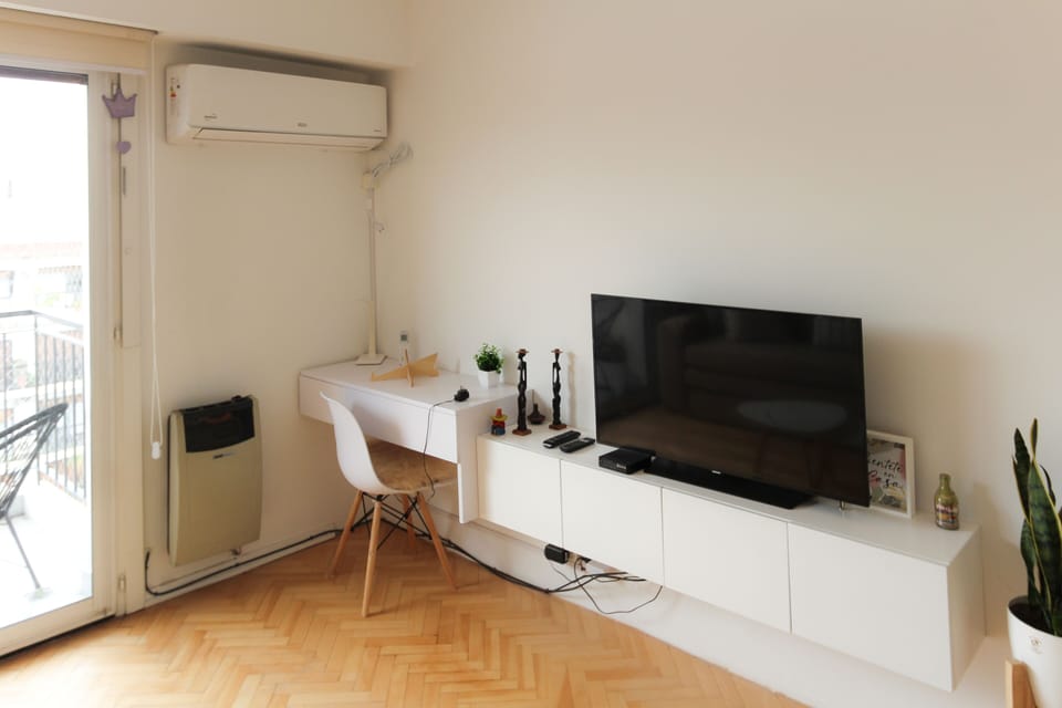 City Apartment | Living area