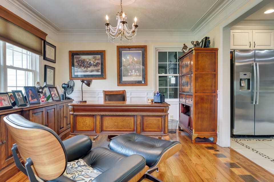 House (4 Bedrooms) | Interior