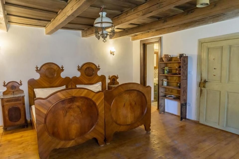 Traditional Twin Room | Free WiFi
