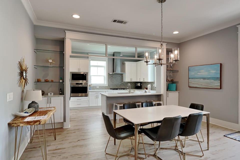 House, Multiple Beds, Patio | Private kitchen | Fridge, microwave, oven, stovetop