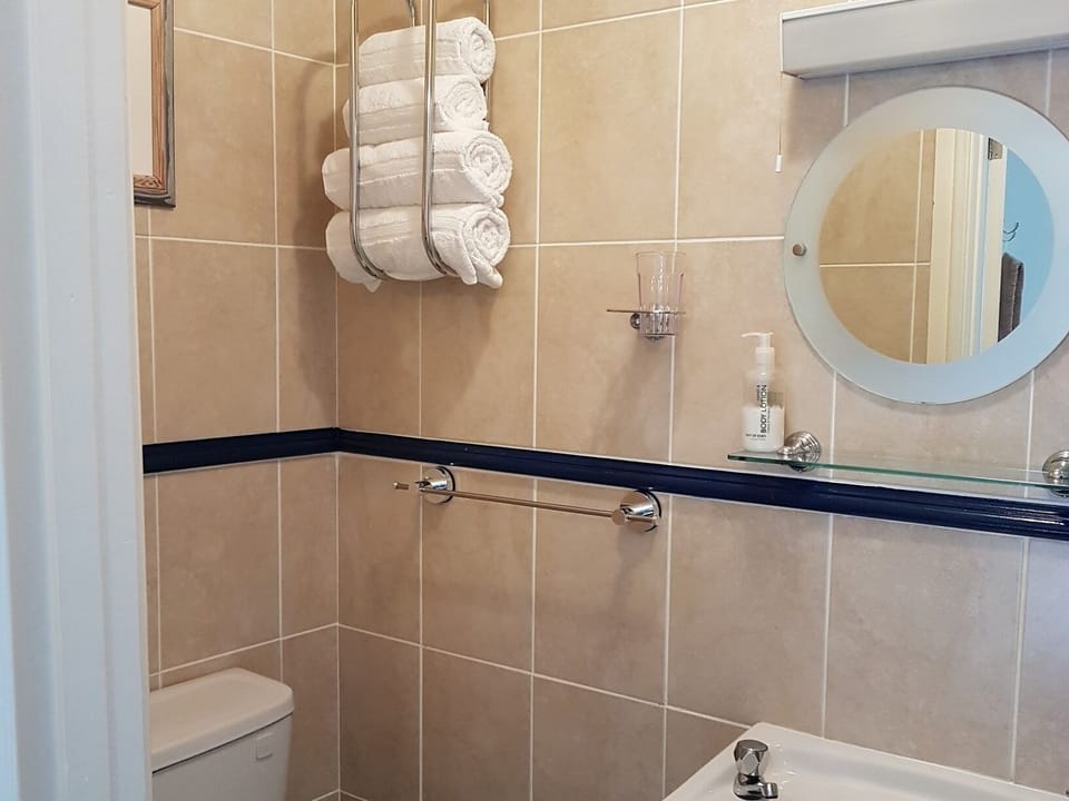 Double Room, Ensuite | Bathroom