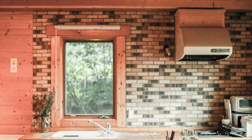 Basic Cottage | Private kitchen | Shared fridge, microwave