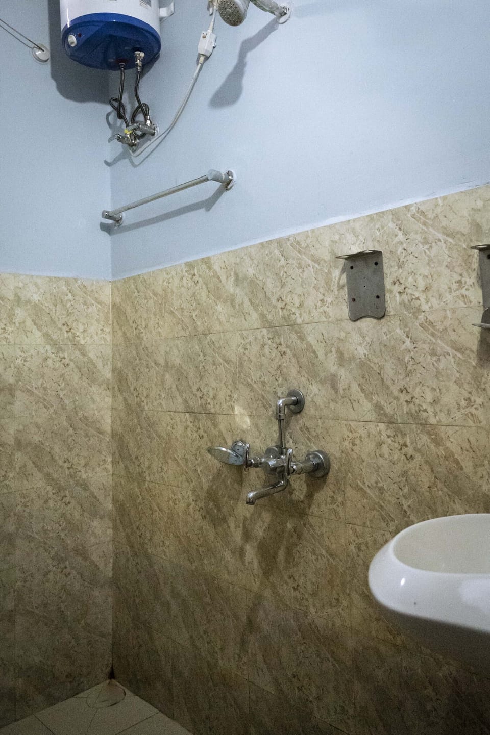 Basic Double Room | Bathroom | Shower, free toiletries, towels, soap