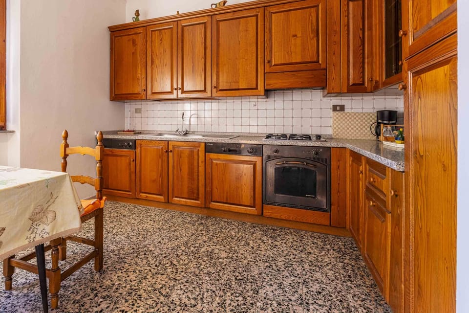 Apartment | Private kitchen | Full-size fridge, oven, dishwasher, espresso maker