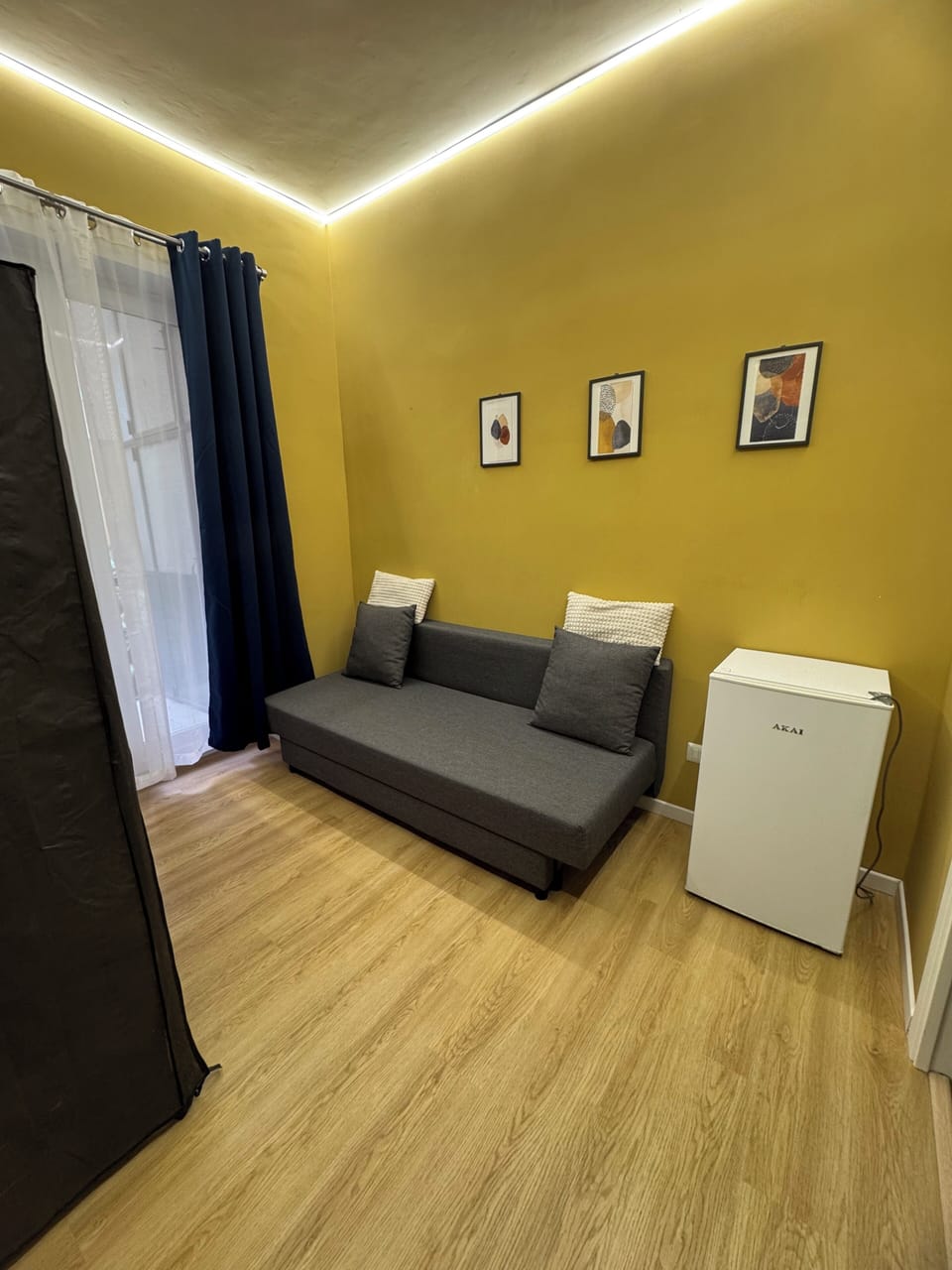 Family Suite | Down comforters, individually decorated, individually furnished, desk