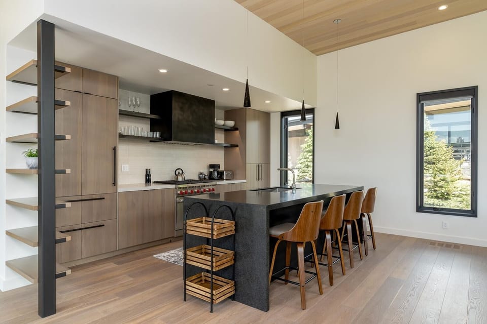 House, 4 Bedrooms | Private kitchen | Coffee/tea maker