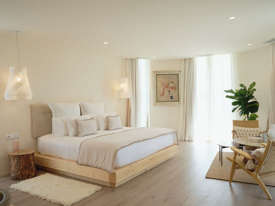 Villa | 1 bedroom, Egyptian cotton sheets, premium bedding, down comforters