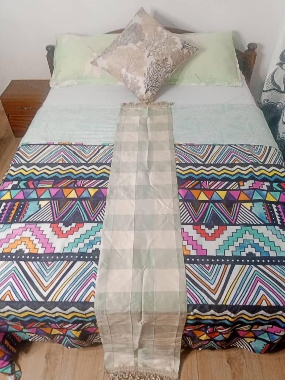 Basic Single Room | Premium bedding, memory foam beds, desk, laptop workspace