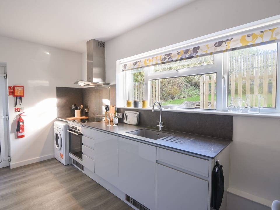 Fridge, dishwasher, electric kettle, toaster