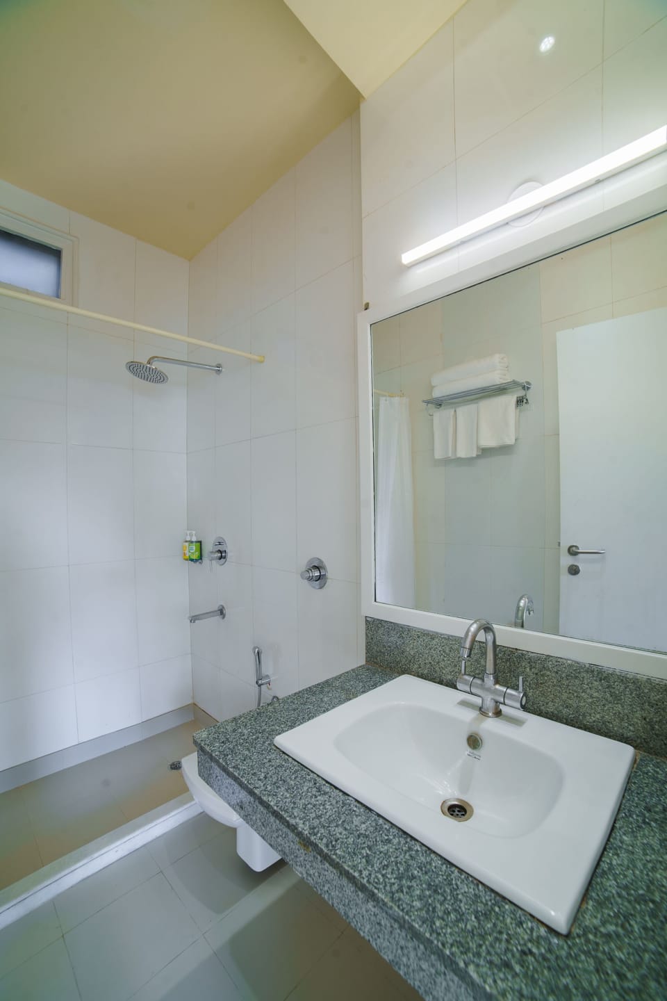 Premium Suite | Bathroom | Towels