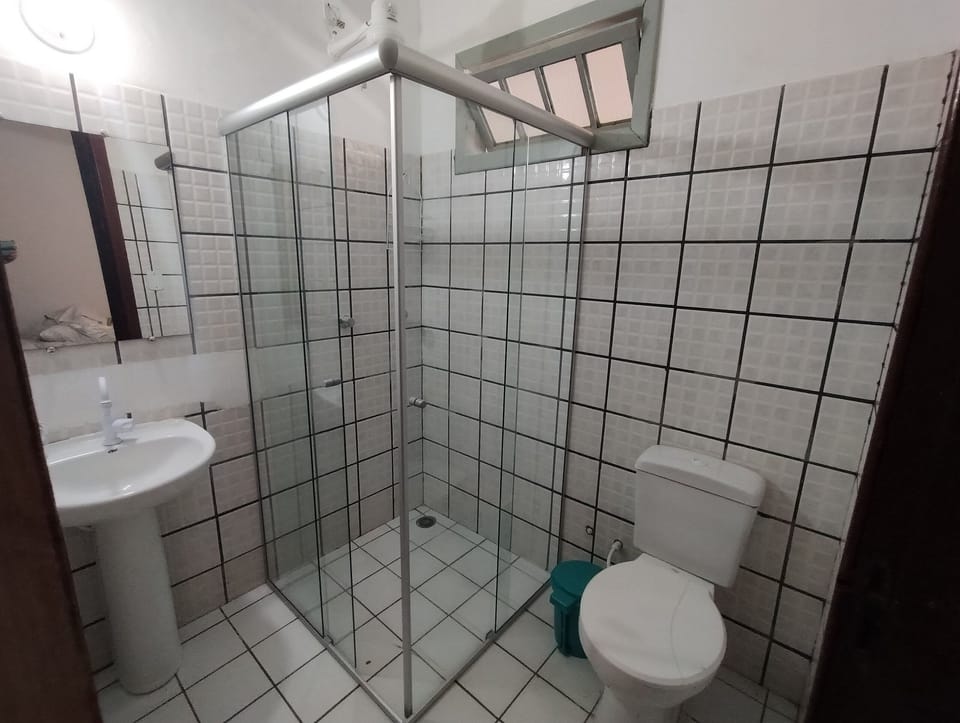 Triple Room | Bathroom | Shower, towels