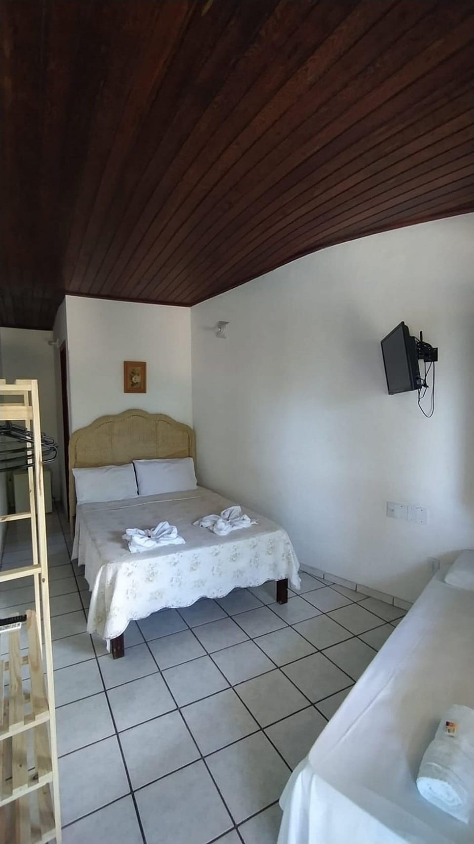 Comfort Triple Room | 1 bedroom, laptop workspace, WiFi (free), bed sheets