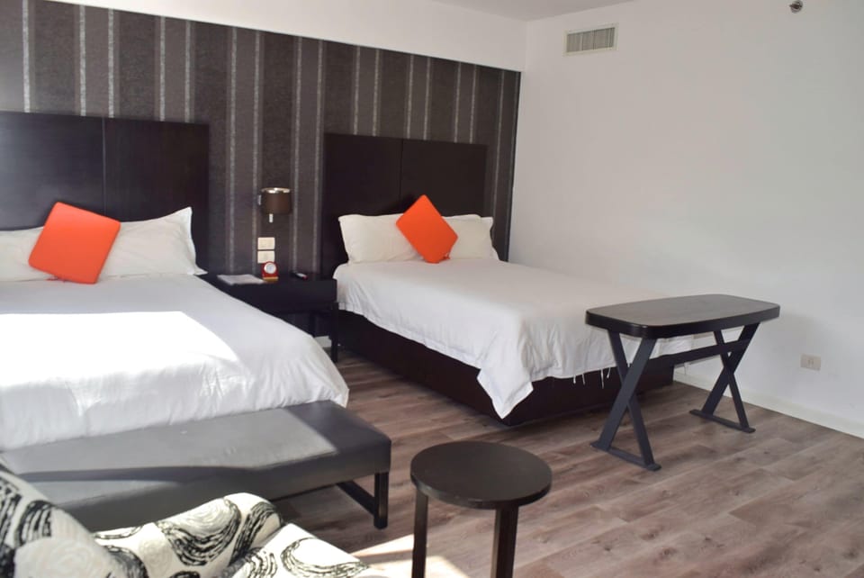 Superior Twin Room | Minibar, in-room safe, desk, free WiFi