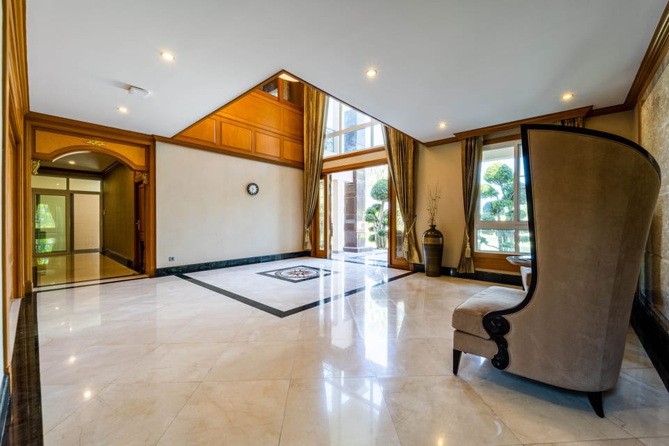 Reception hall