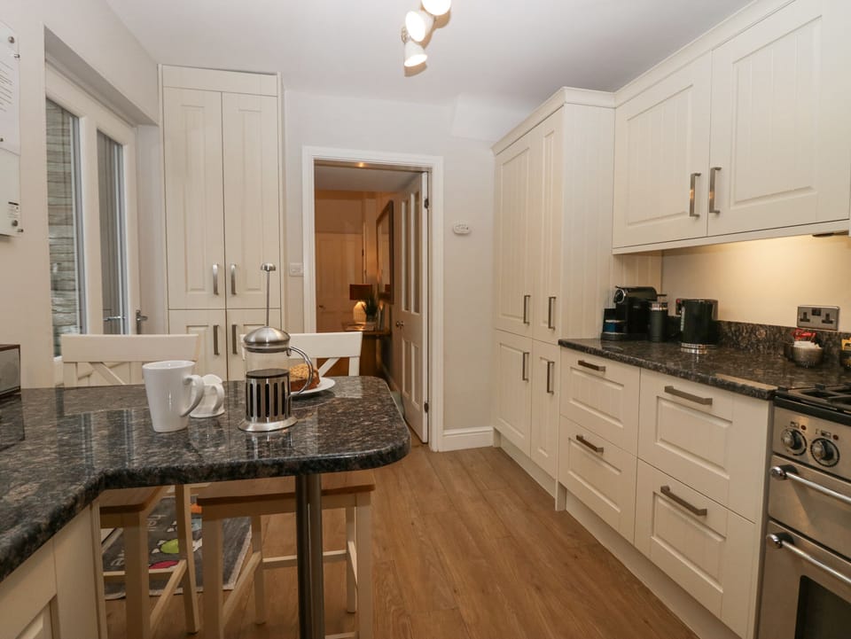 Fridge, dishwasher, electric kettle, toaster