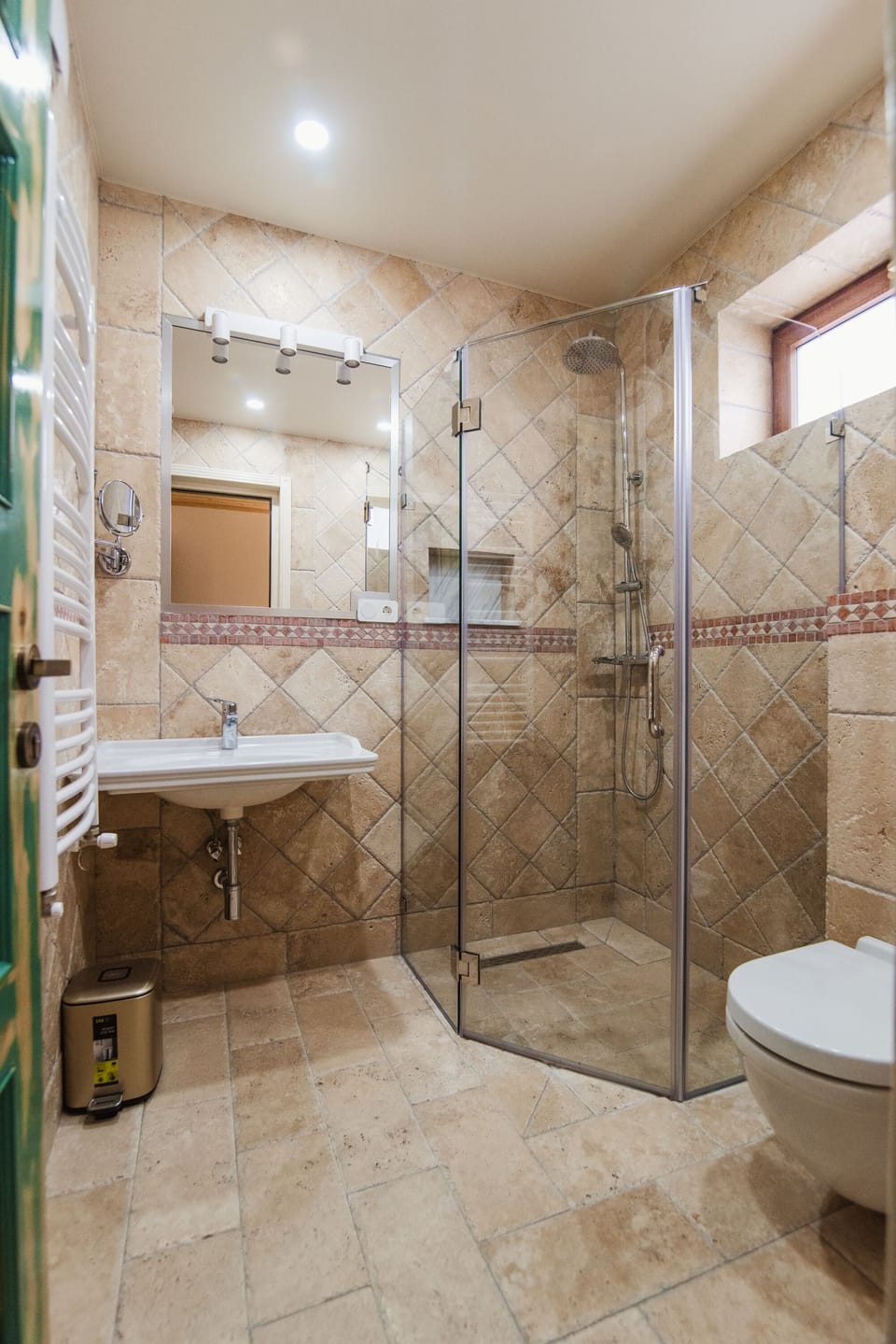 Premium Villa | Bathroom | Shower, rainfall showerhead, hair dryer, slippers