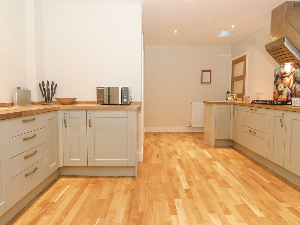 Fridge, dishwasher, electric kettle, toaster