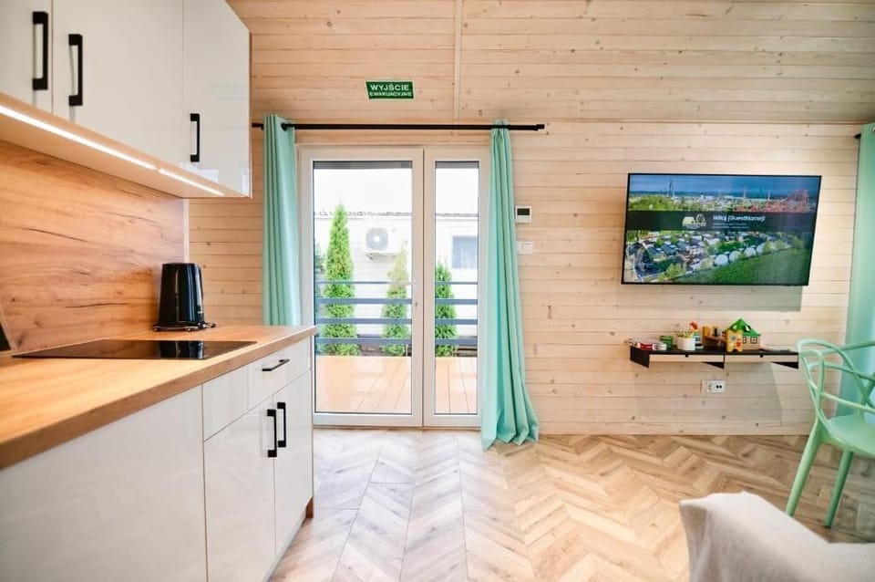 Exclusive Chalet | Living room | 40-inch LCD TV with satellite channels, toys