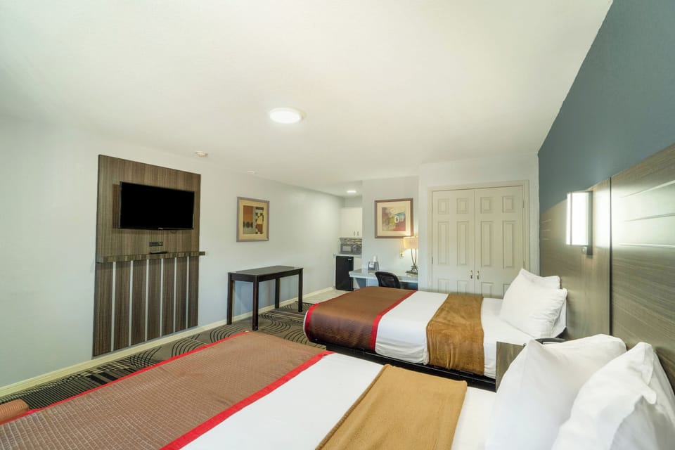 Standard Room, 2 Queen Beds, Non Smoking | Desk, iron/ironing board, free WiFi, bed sheets
