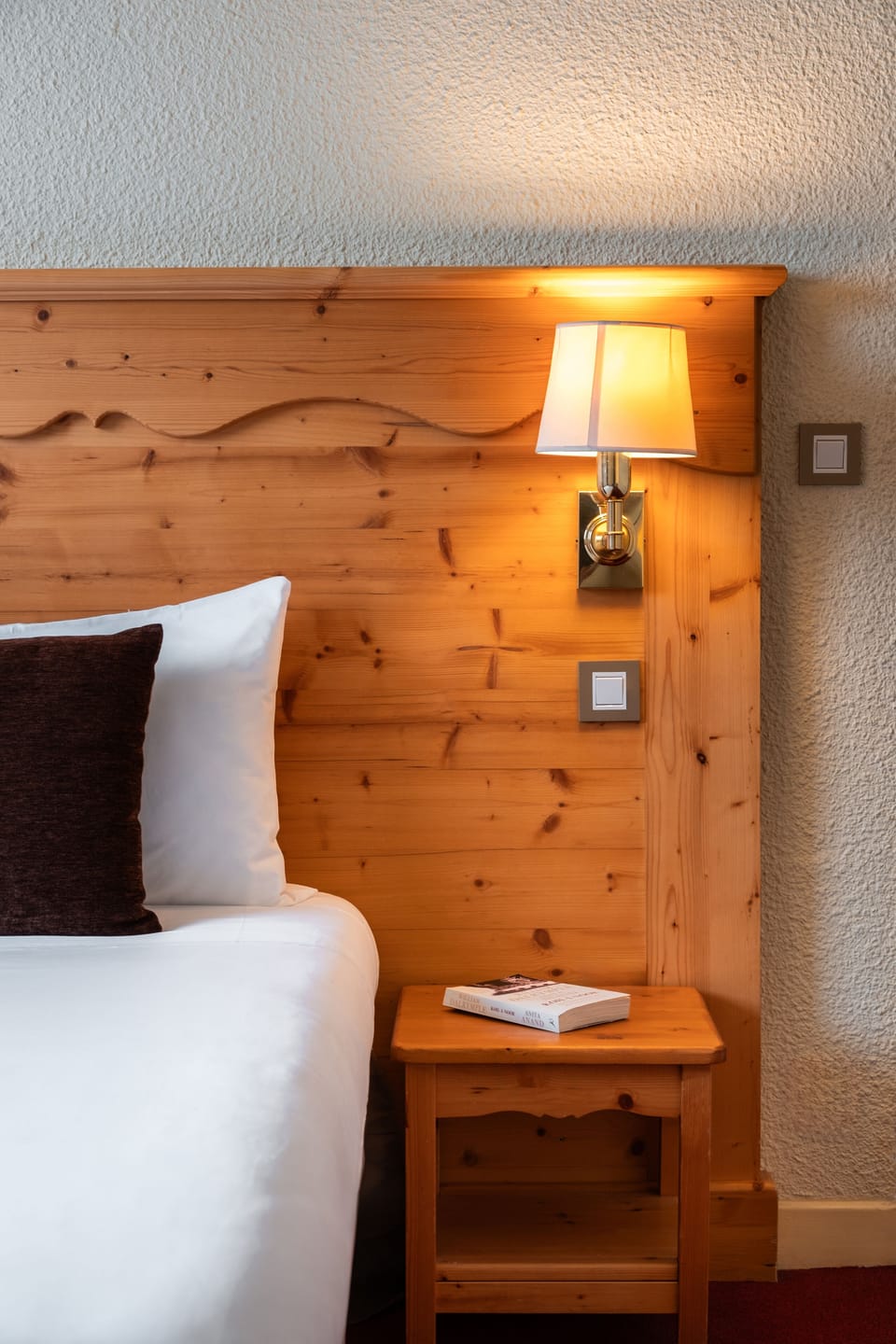 Superior Room | Blackout drapes, free WiFi, bed sheets