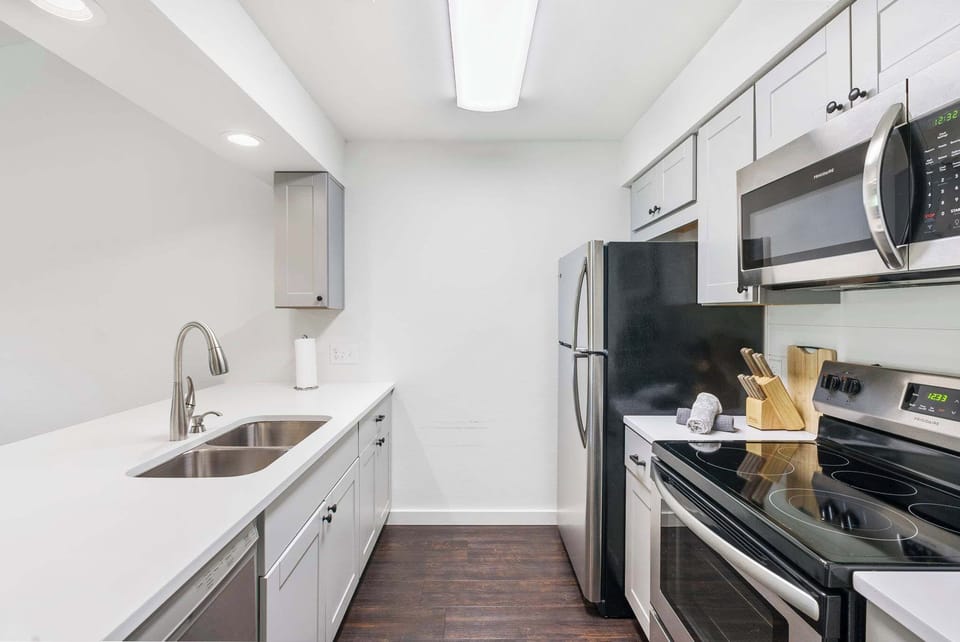 Condo, Multiple Beds, Pool Access, Golf View (Quackerdoodle Landing ) | Private kitchen | Coffee/tea maker