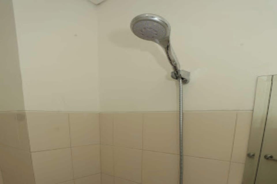 Deluxe Double Room | Bathroom | Shower