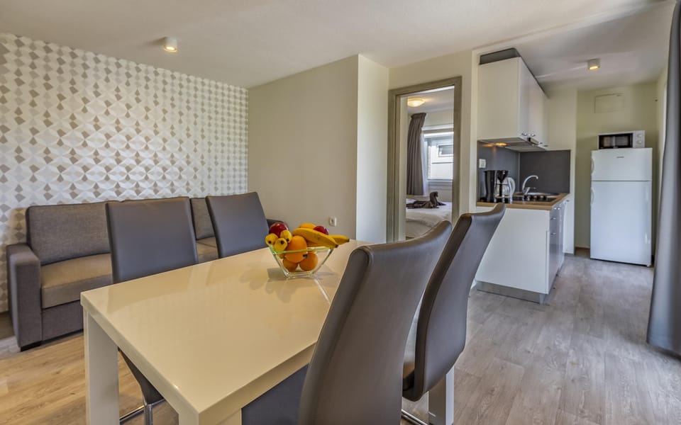 70-cm flat-screen TV with satellite channels