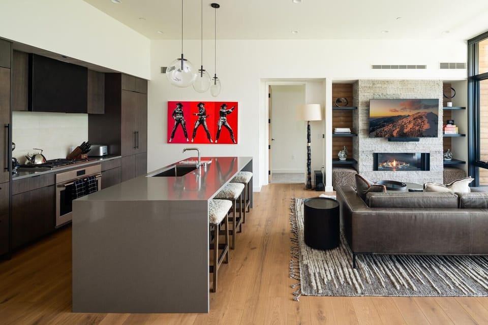 Condo, 2 Bedrooms | Private kitchen | Coffee/tea maker