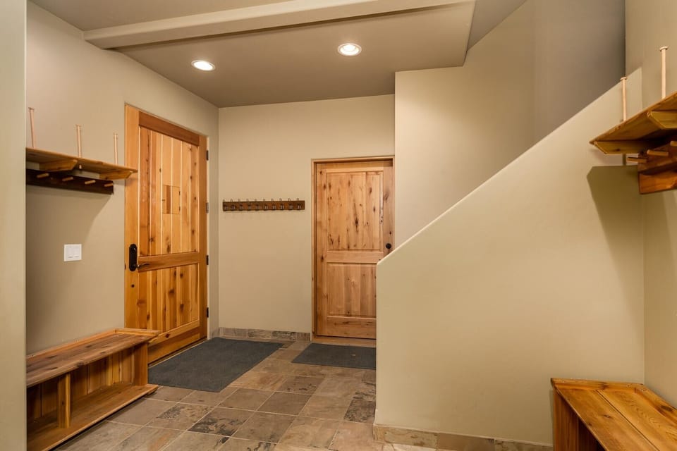 House, 4 Bedrooms | Interior