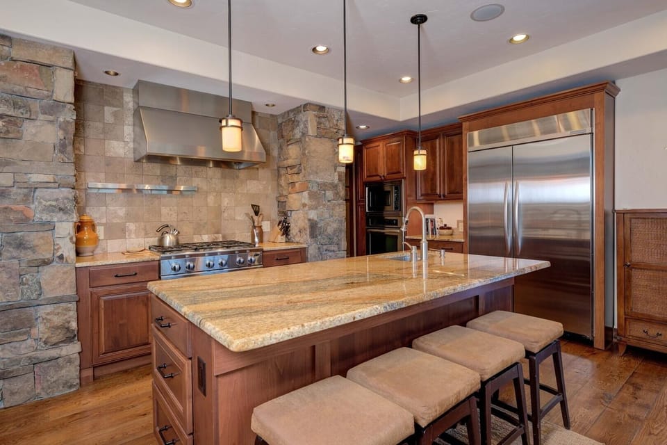 House, 4 Bedrooms | Private kitchen | Coffee/tea maker