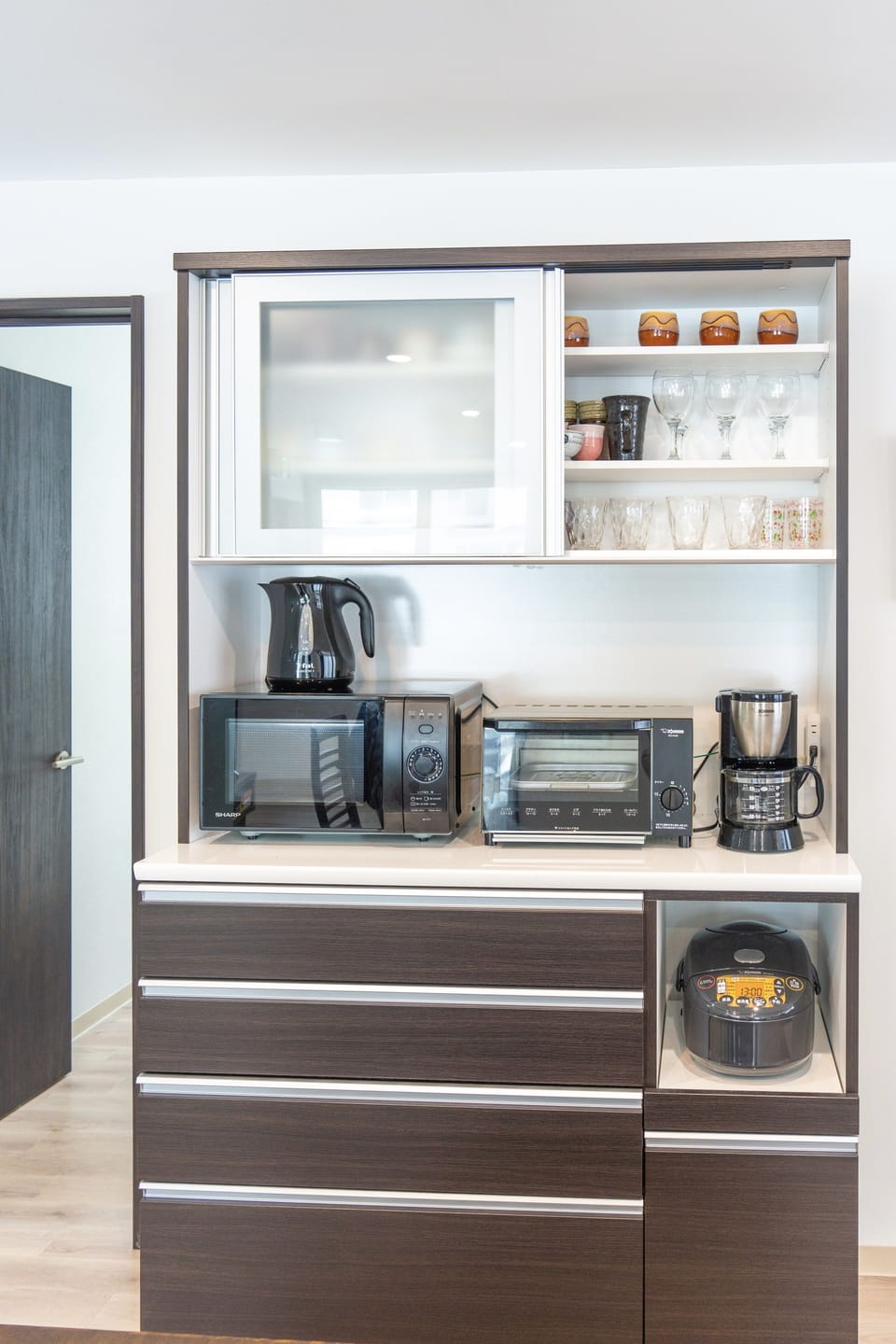 Basic Apartment | Private kitchen | Full-size fridge, microwave, stovetop, electric kettle
