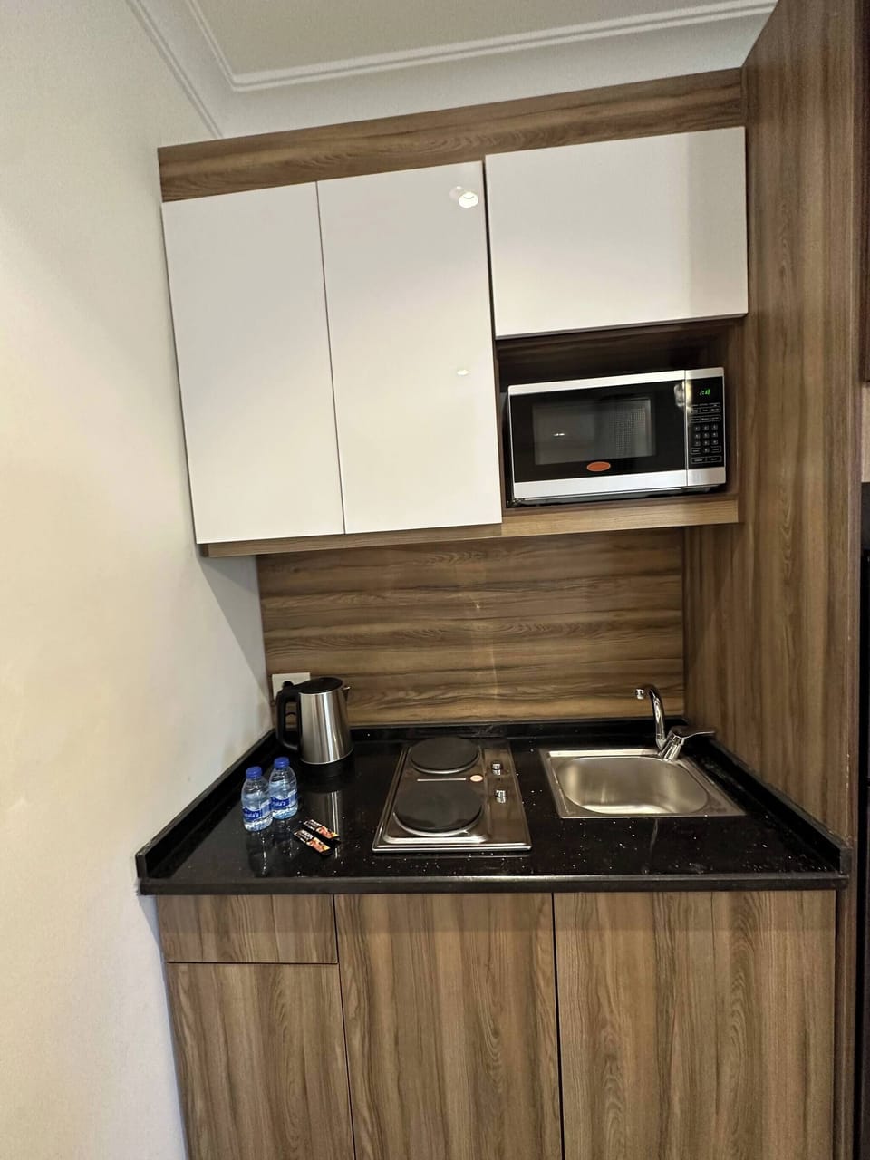 Apartment, 1 Bedroom, Accessible, Smoking | Interior