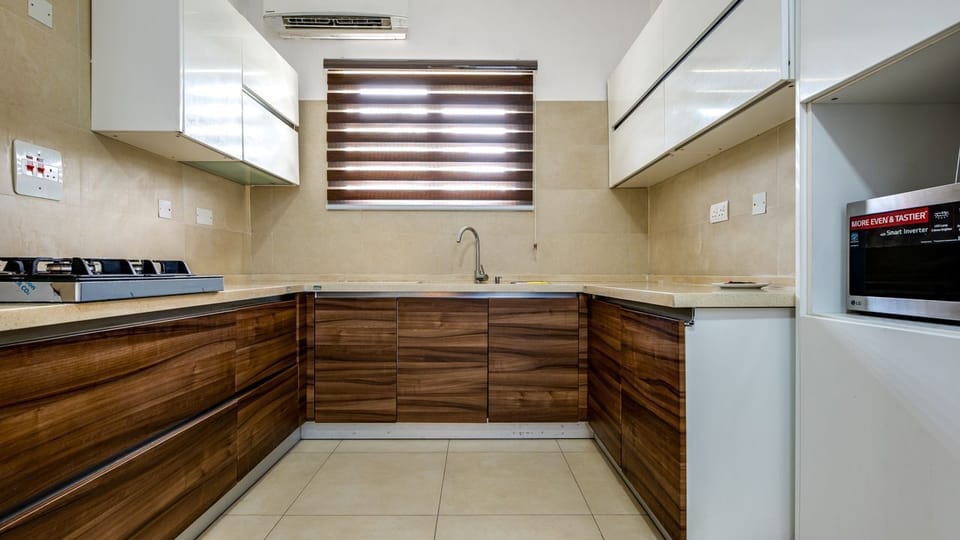 Four Bedroom Apartment | Private kitchen