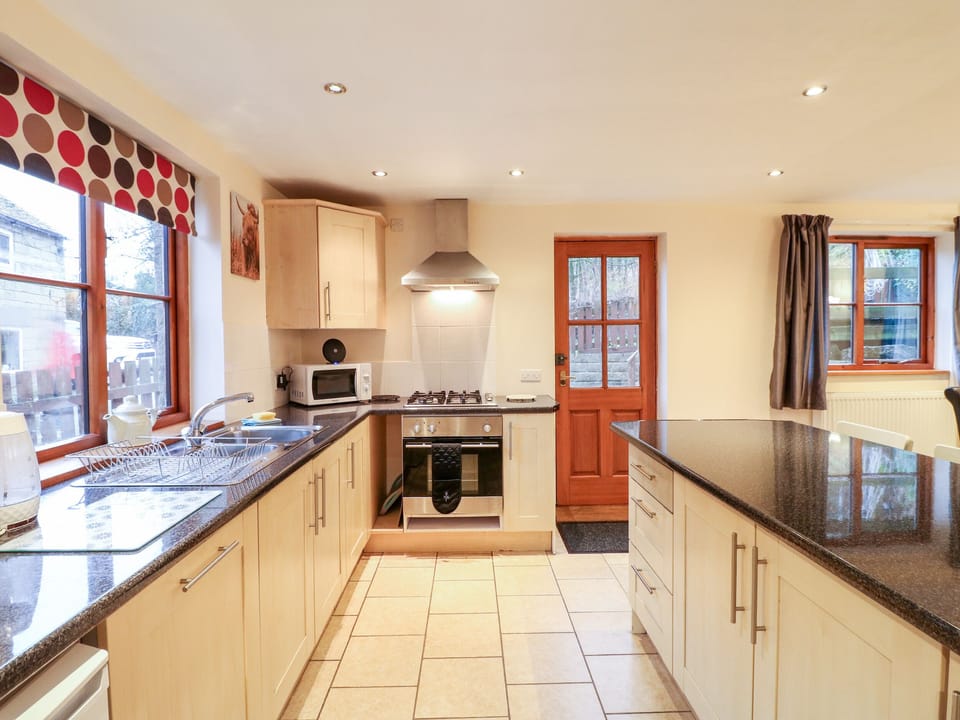 Fridge, dishwasher, electric kettle, toaster