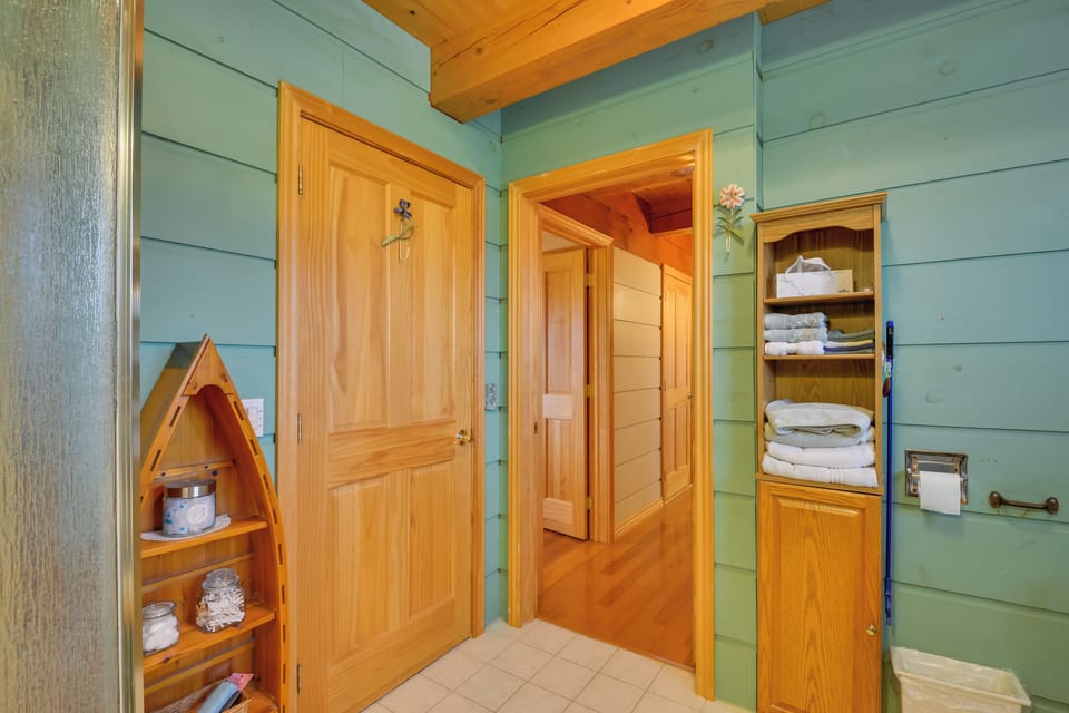House (1 Bedroom) | Interior