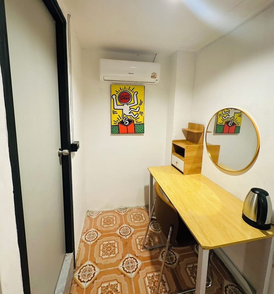 Classic Double Room, Private Bathroom, Ground Floor | 1 bedroom, blackout drapes, soundproofing, iron/ironing board