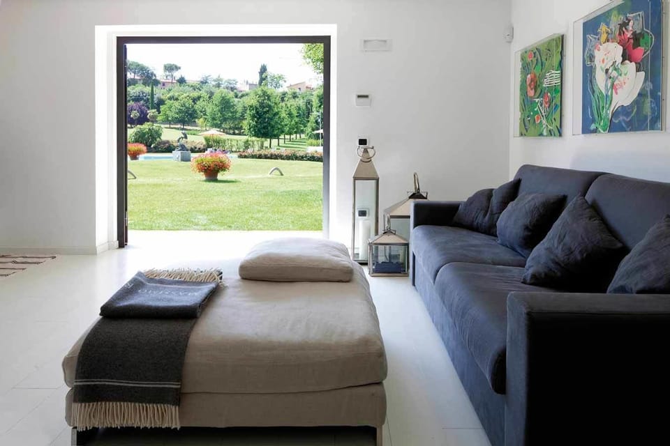 Apartment, 1 Bedroom | Living area